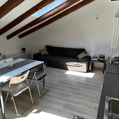 Casanico Apartment *